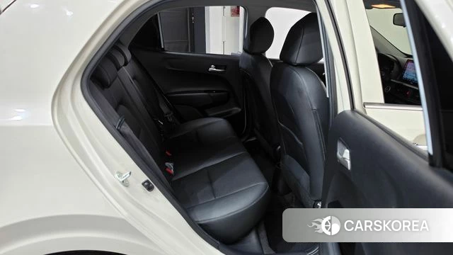 Kia Morning Urban (JA) 2023 Жемчужный цвет из Кореи, фото 2