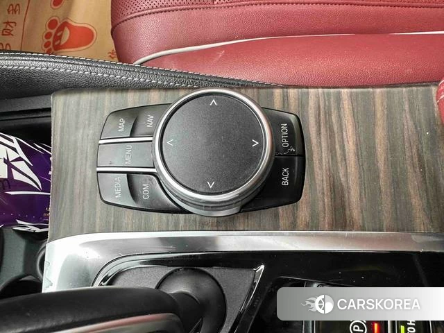 BMW 5 series PHEV 2021 Черный из Китая, фото 2