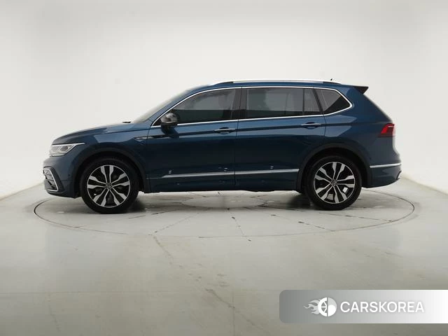 Volkswagen Tiguan L 2022 Синий из Китая, фото 2