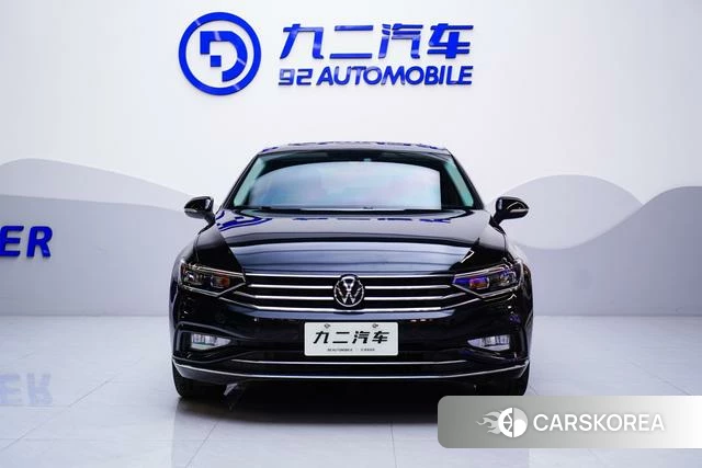 Volkswagen Magotan 2022 Черный из Китая, фото 2
