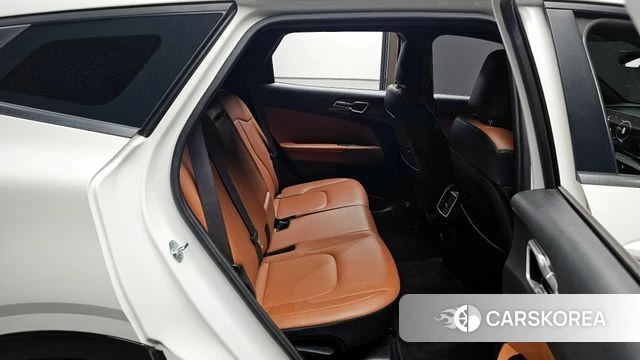 Kia Sportage 5th Generation 2022 Белый из Кореи, фото 2