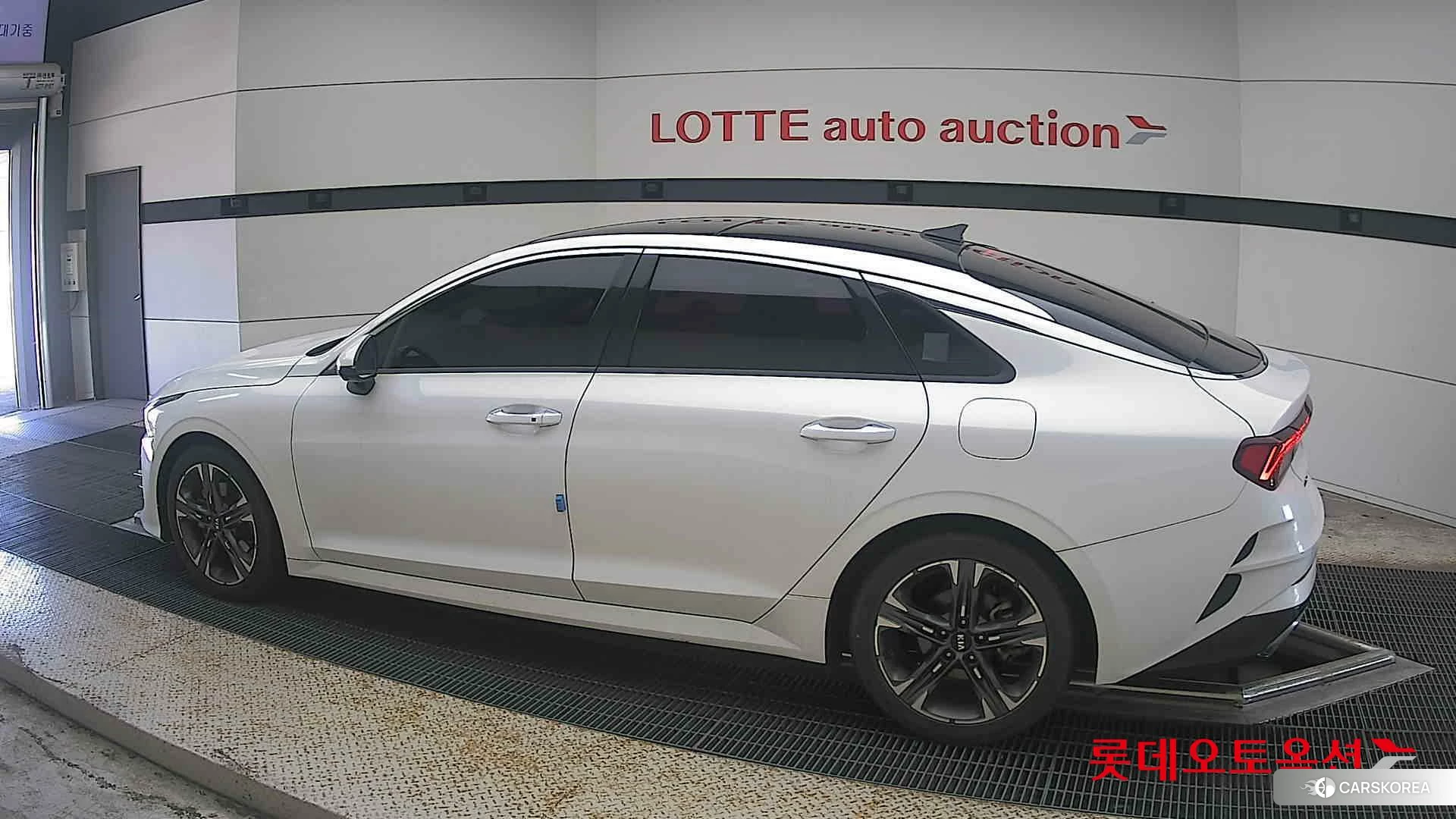 Kia K5 2020 Snow White Pearl (optional) из Кореи, фото 2