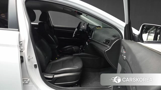 Hyundai The New Avante AD 2019 Белый из Кореи, фото 2