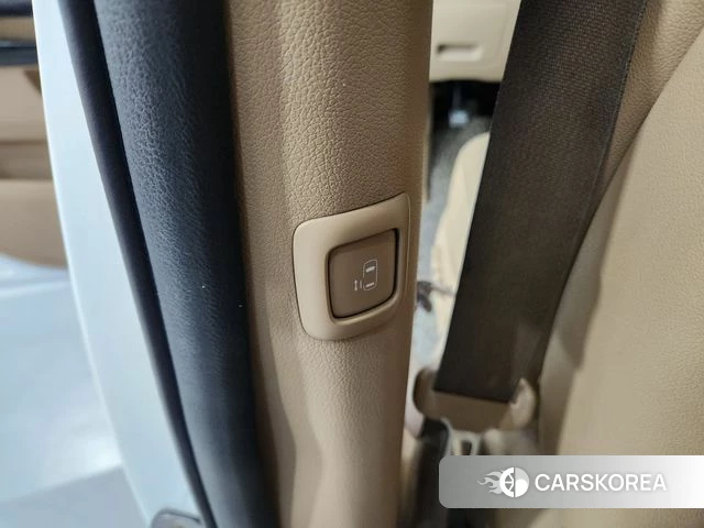 Kia All New Carnival 2018 Белый из Кореи, фото 2