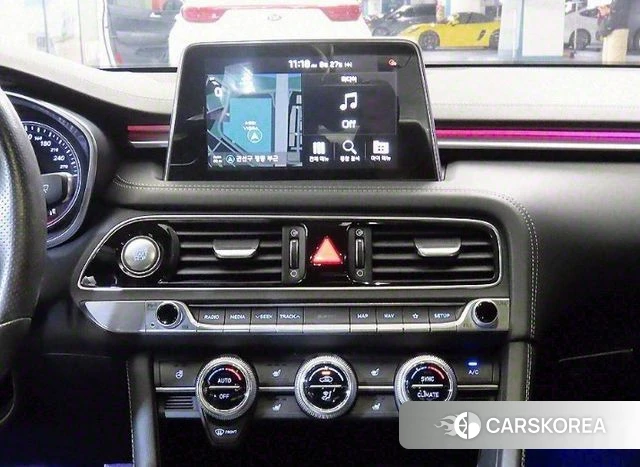 Genesis G70 2018 Черный из Кореи, фото 2