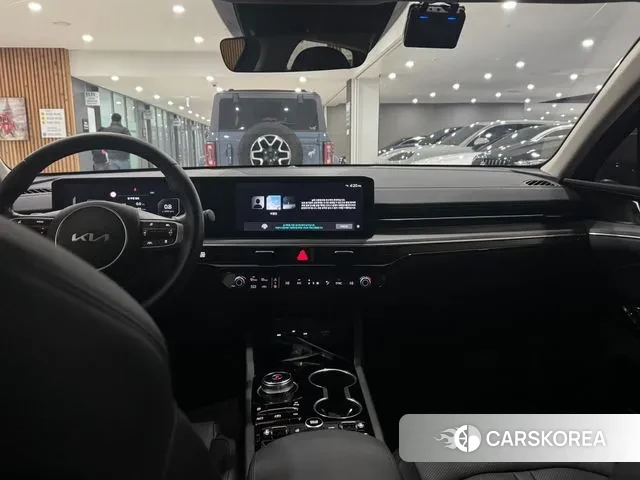 Kia The New K5 3rd generation 2024 Серый из Кореи, фото 2