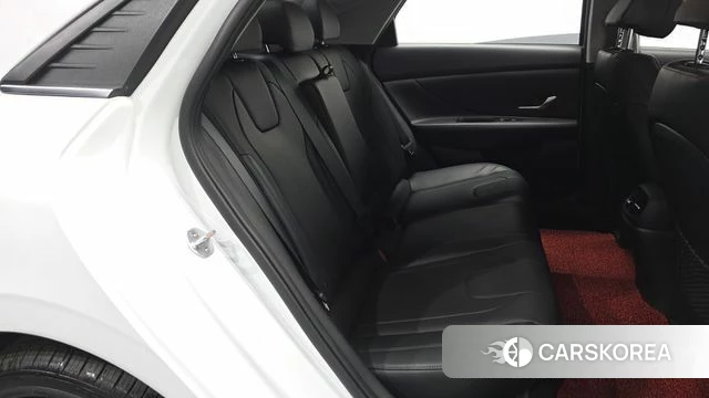 Hyundai Avante (CN7) 2021 Белый из Кореи, фото 2