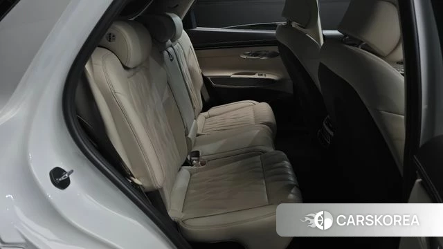 Genesis GV70 2021 Белый из Кореи, фото 2