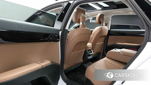 Hyundai Grandeur Hybrid (GN7) 2024 Белый из Кореи, фото 2