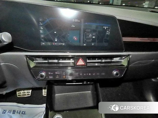 Kia Di Ol Nu Niro 2023 Белый из Кореи, фото 2