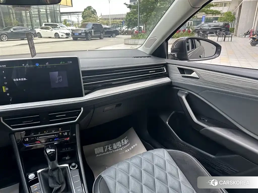 Volkswagen Sagitar 2023 Черный из Китая, фото 2