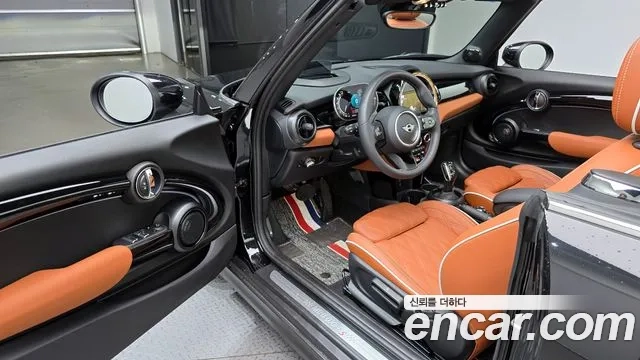 Mini Cooper S Convertible 2024 Черный из Кореи, фото 2