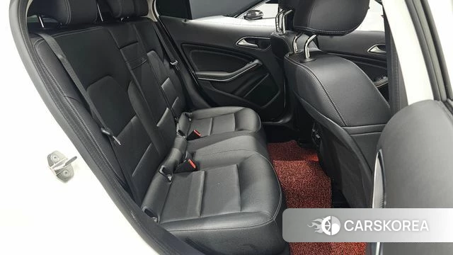 Mercedes-Benz GLA-Class X156 2019 Белый из Кореи, фото 2