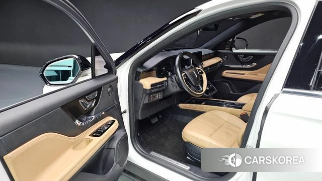 Lincoln Corsair 2022 Белый из Кореи, фото 2