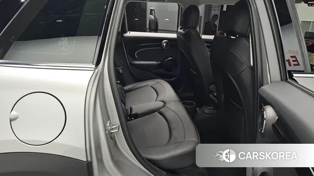 Mini Cooper 2023 Серебристо-серый из Кореи, фото 2