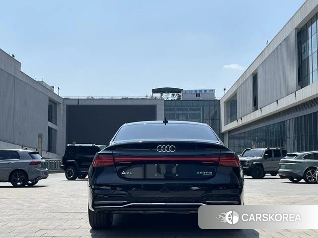 Audi A7L 2023 Черный из Китая, фото 2