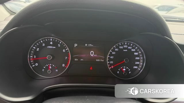 Kia The New K3 2nd generation 2022 Белый из Кореи, фото 2