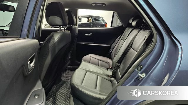 Kia Stonic 2018 Синий из Кореи, фото 2