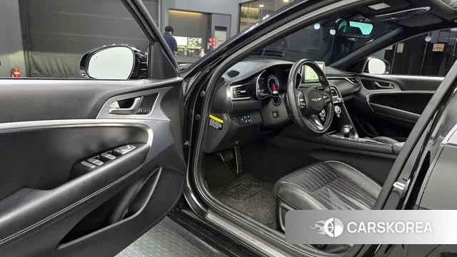 Genesis G70 2019 Черный из Кореи, фото 2