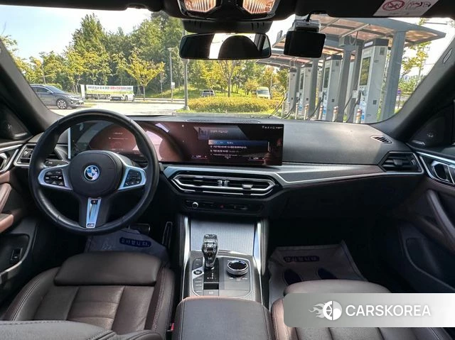 BMW i4 2023 Черный из Кореи, фото 2