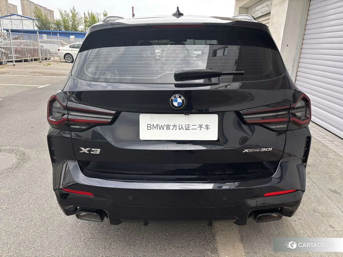 BMW X3 2021 Черный из Китая, фото 2