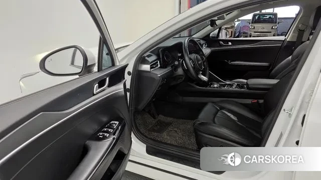 Kia K5 3rd generation 2021 Белый из Кореи, фото 2