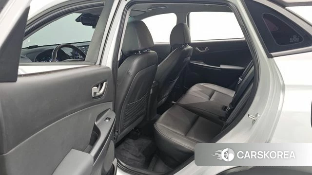 Hyundai Kona 2018 Белый из Кореи, фото 2