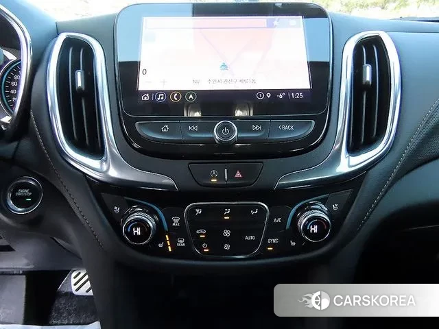 Chevrolet (GM Daewoo) The New Equinox 2022 Белый из Кореи, фото 2