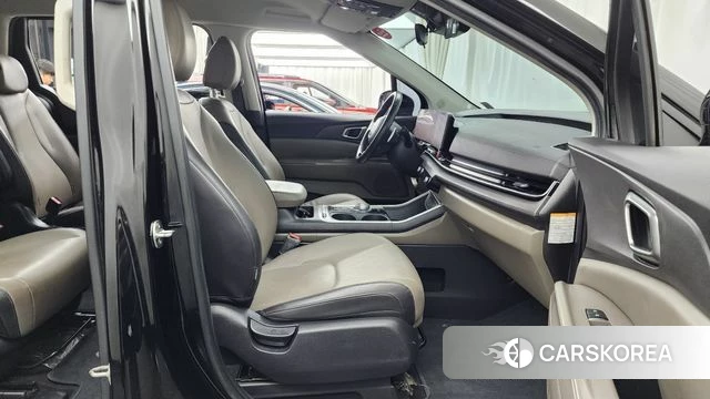 Kia The New Carnival 4th Generation 2024 Черный из Кореи, фото 2