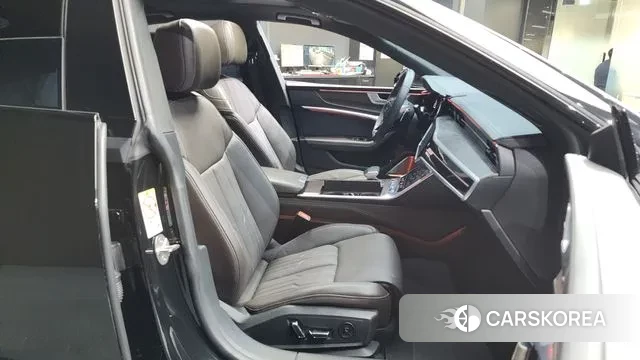 Audi A7 (4K) 2022 Черный из Кореи, фото 2