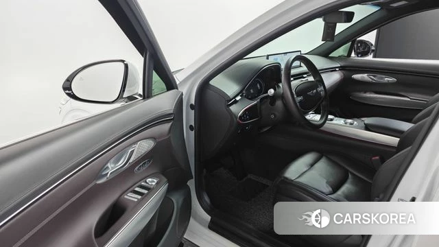 Genesis GV70 2021 Белый из Кореи, фото 2