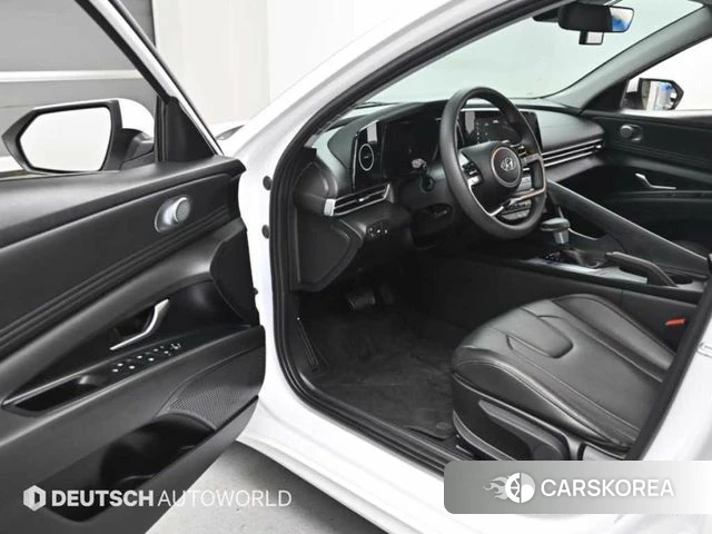 Hyundai Avante (CN7) 2023 Белый из Кореи, фото 2
