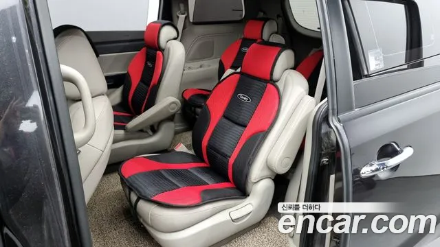 Kia The New Carnival 2018 Серый из Кореи, фото 2