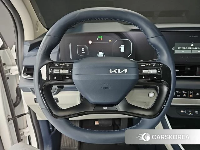 Kia The New Carnival 4th Generation 2025 Белый из Кореи, фото 2