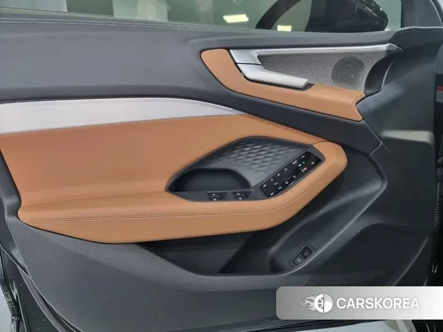 Audi A5 (B10) 2025 Черный из Кореи, фото 2