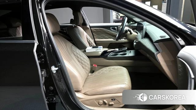 Kia K8 Hybrid 2023 Черный из Кореи, фото 2