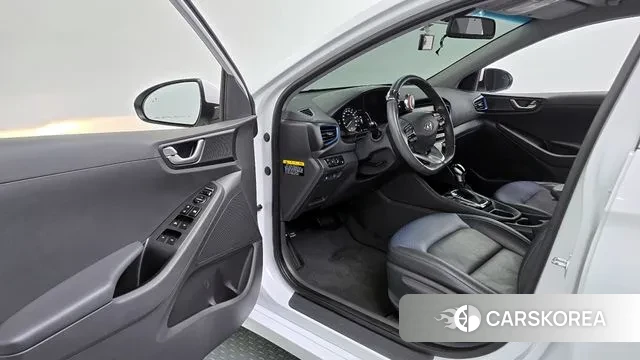 Hyundai Ionic Hybrid 2019 Белый из Кореи, фото 2