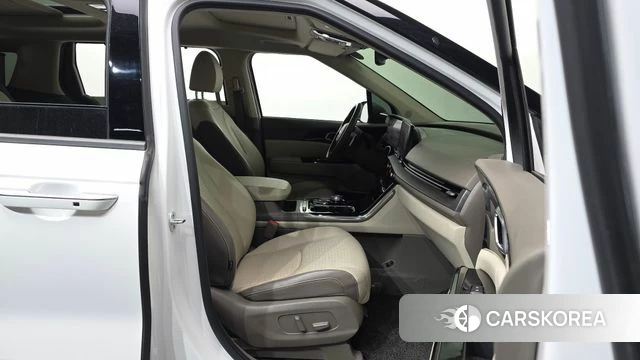 Kia Carnival 4th generation 2021 Белый из Кореи, фото 2