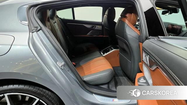 BMW 8 Series (G15) 2024 Серый из Кореи, фото 2