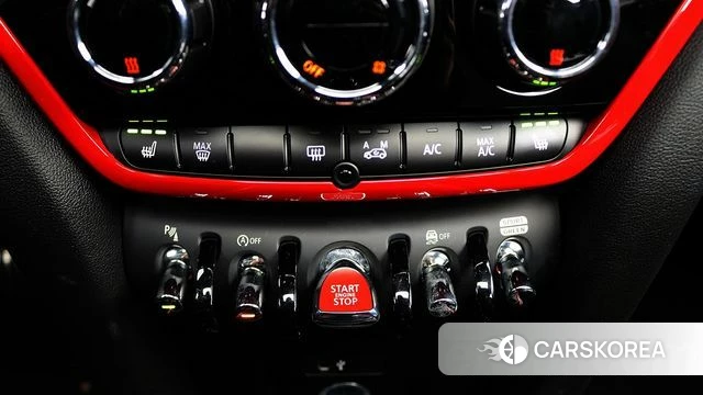 Mini Cooper S Countryman 2024 Белый из Кореи, фото 2