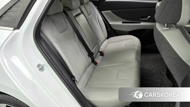Hyundai Avante (CN7) 2021 Белый из Кореи, фото 2