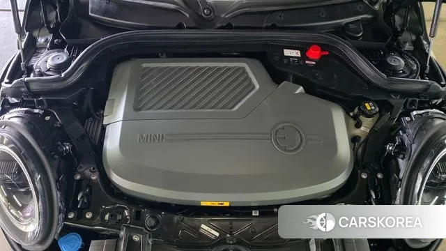 Mini Cooper Electric 2022 Черный из Кореи, фото 2