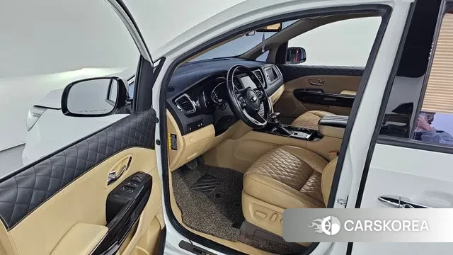 Kia The New Carnival 2020 Белый из Кореи, фото 2