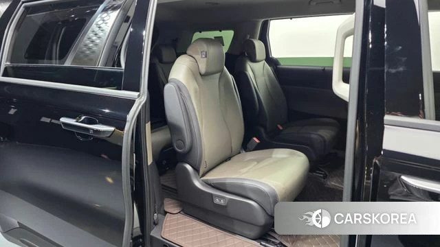 Kia The New Carnival 4th Generation 2024 Черный из Кореи, фото 2