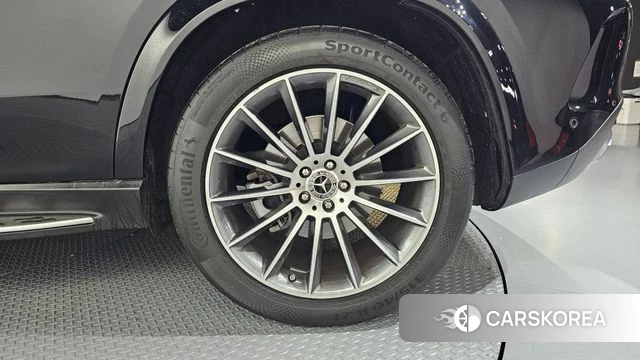 Mercedes-Benz GLE-Class W167 2023 Черный из Кореи, фото 2