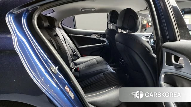 Genesis G70 2018 Синий из Кореи, фото 2