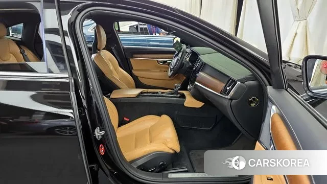 Volvo S90 2018 Черный из Кореи, фото 2