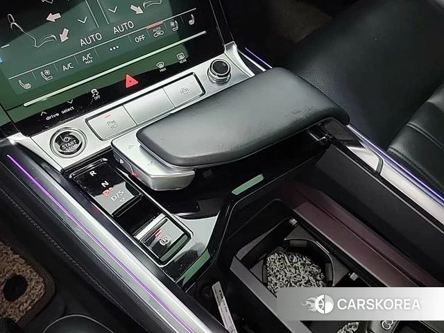 Audi e-Tron 2021 Черный из Кореи, фото 2