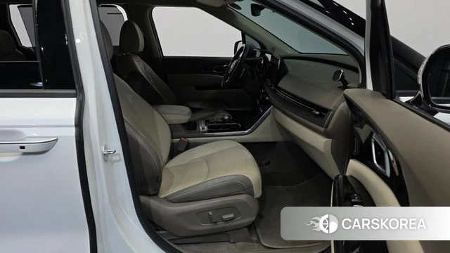 Kia Carnival 4th generation 2021 Белый из Кореи, фото 2