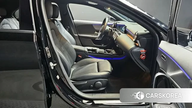 Mercedes-Benz A-Class W177 2021 Черный из Кореи, фото 2